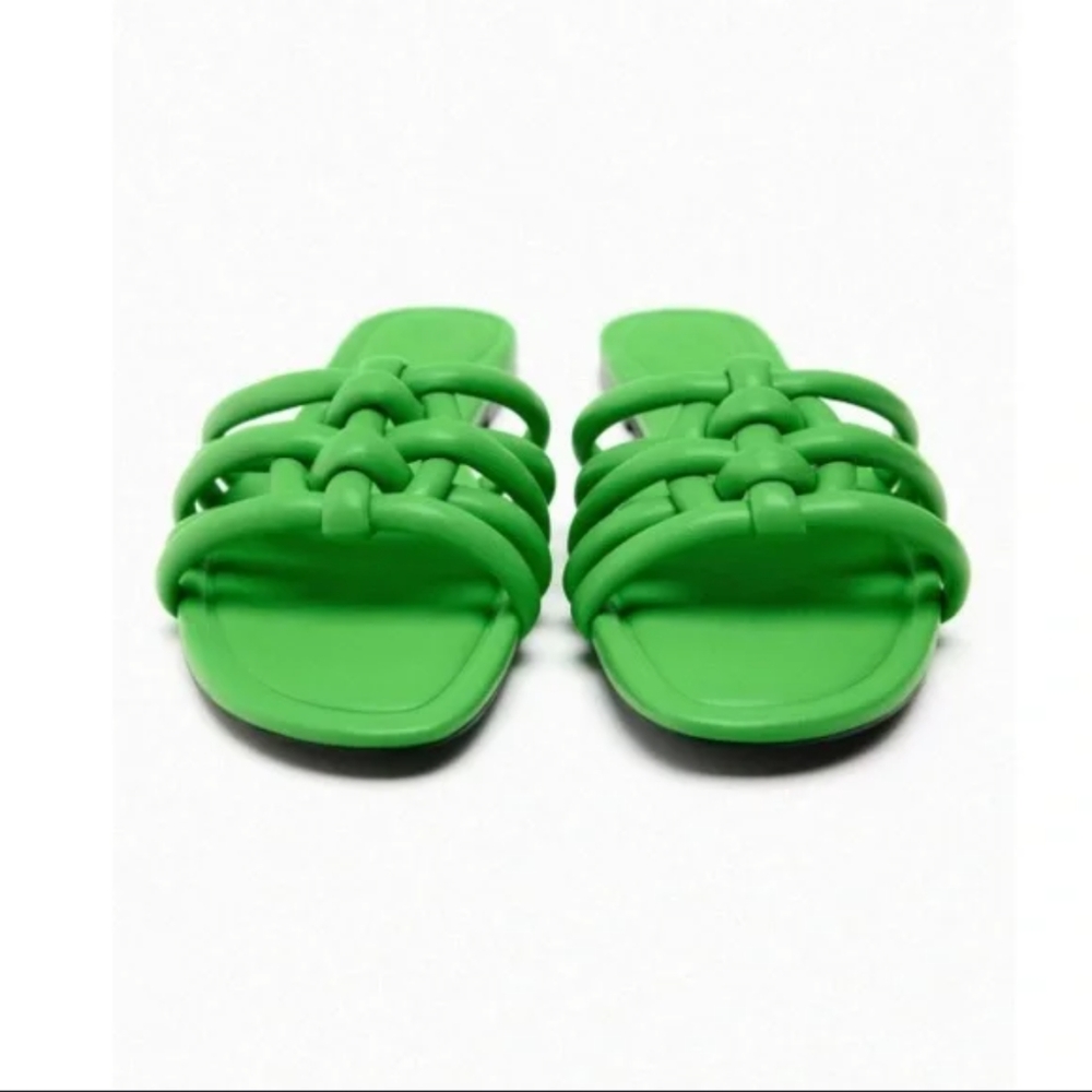ZARA LIMITED EDITION FLAT MULTI-STRAP SANDALS - Picture 2 of 5
